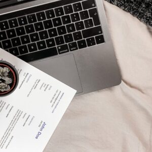 CV + LinkedIn Optimization + Cover Letter